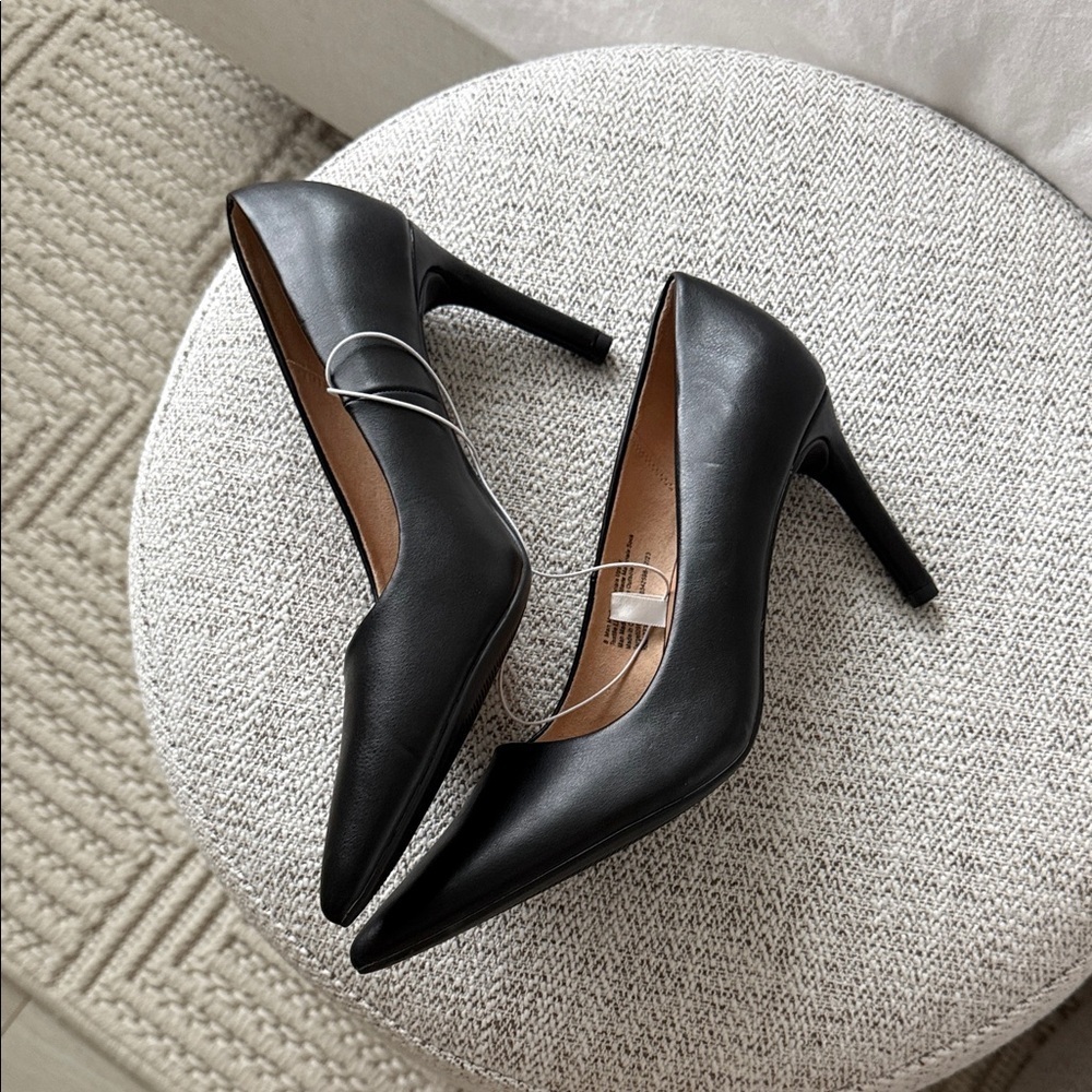 a new day Classic Black Heels - Picture 3 of 4